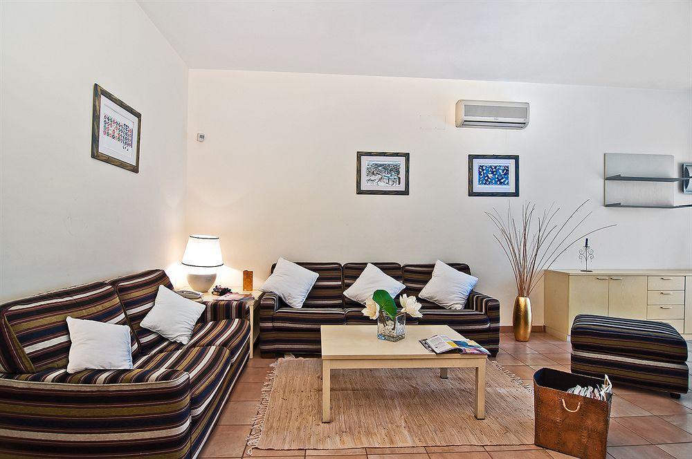 Residence I Triangoli Casal Palocco Exteriér fotografie